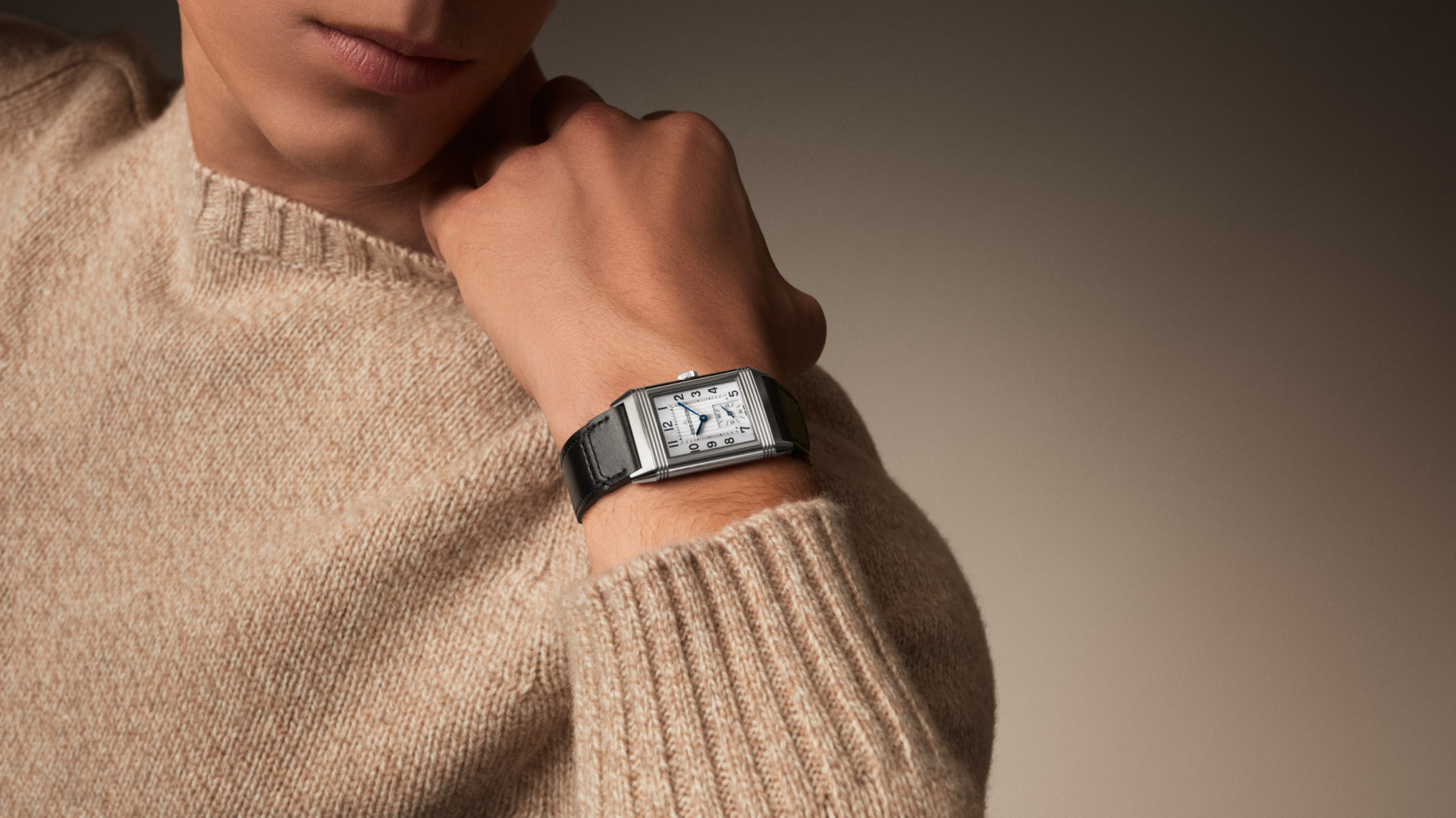 JaegerLeCoultre Reverso Classic Monoface Small SecondsLIFESTYLE Watches World