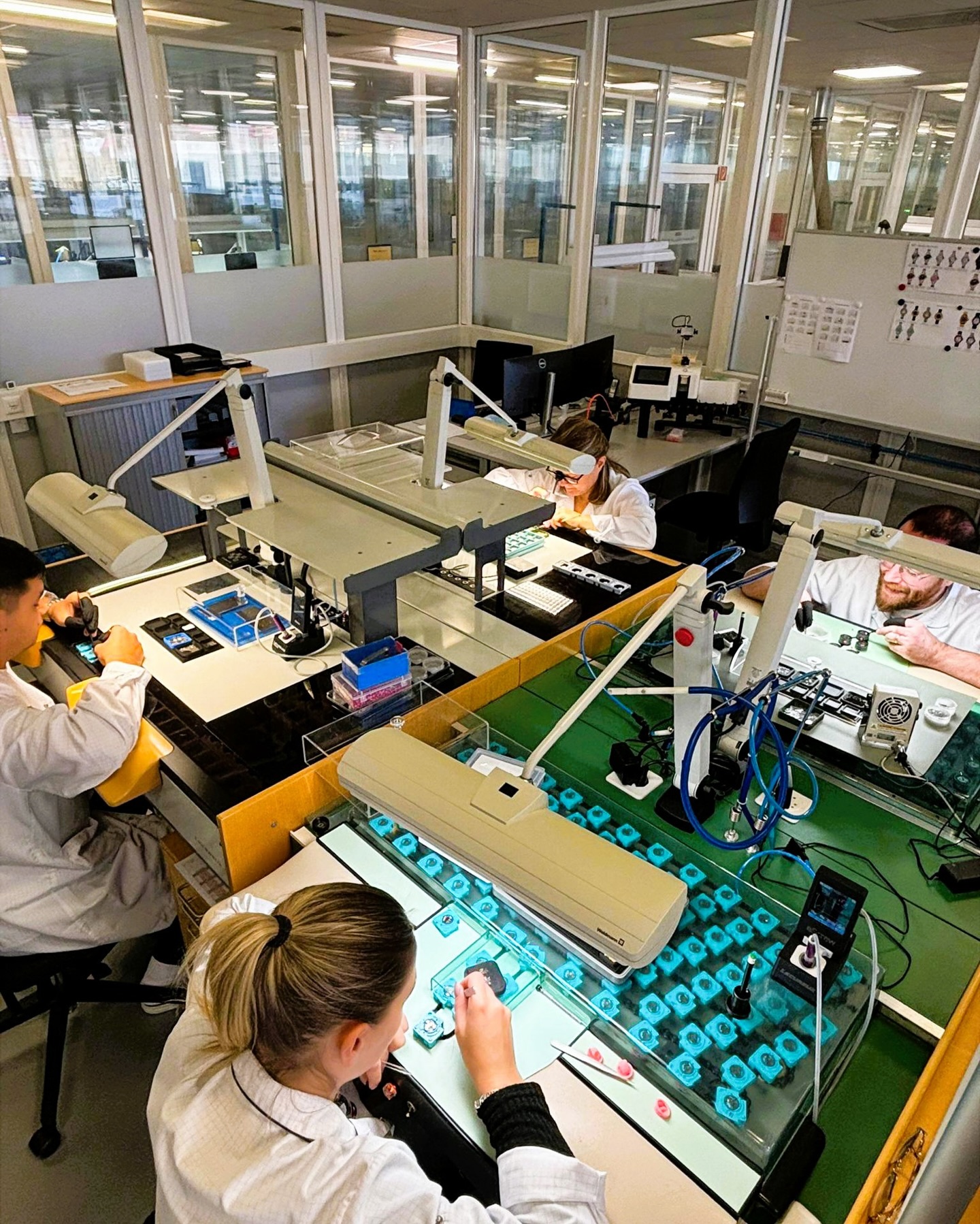 LVMH 5 Watches World LVMH