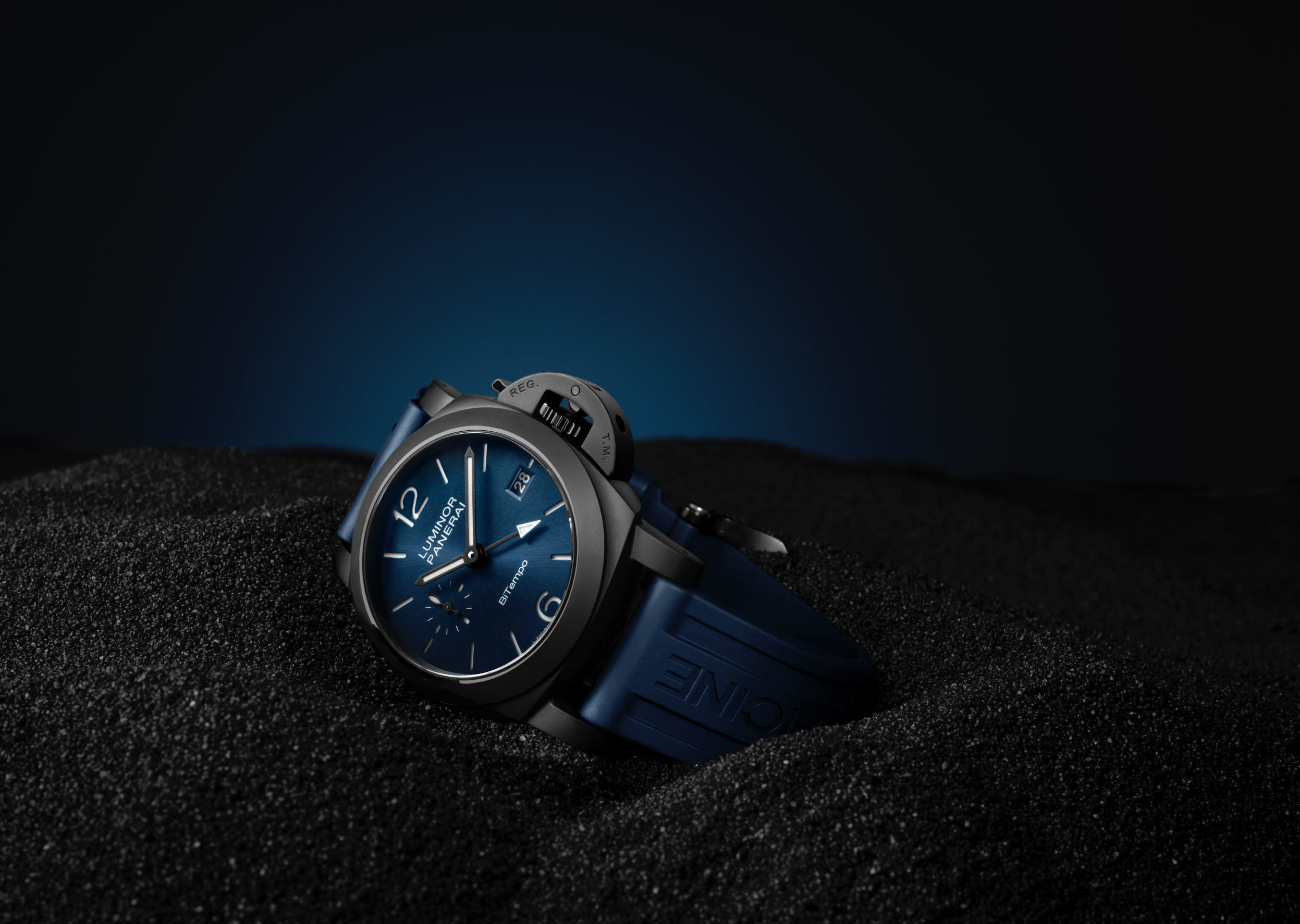 Panerai 4 PAM01783 Watches World Panerai Luminor GMT Ceramica PAM01783