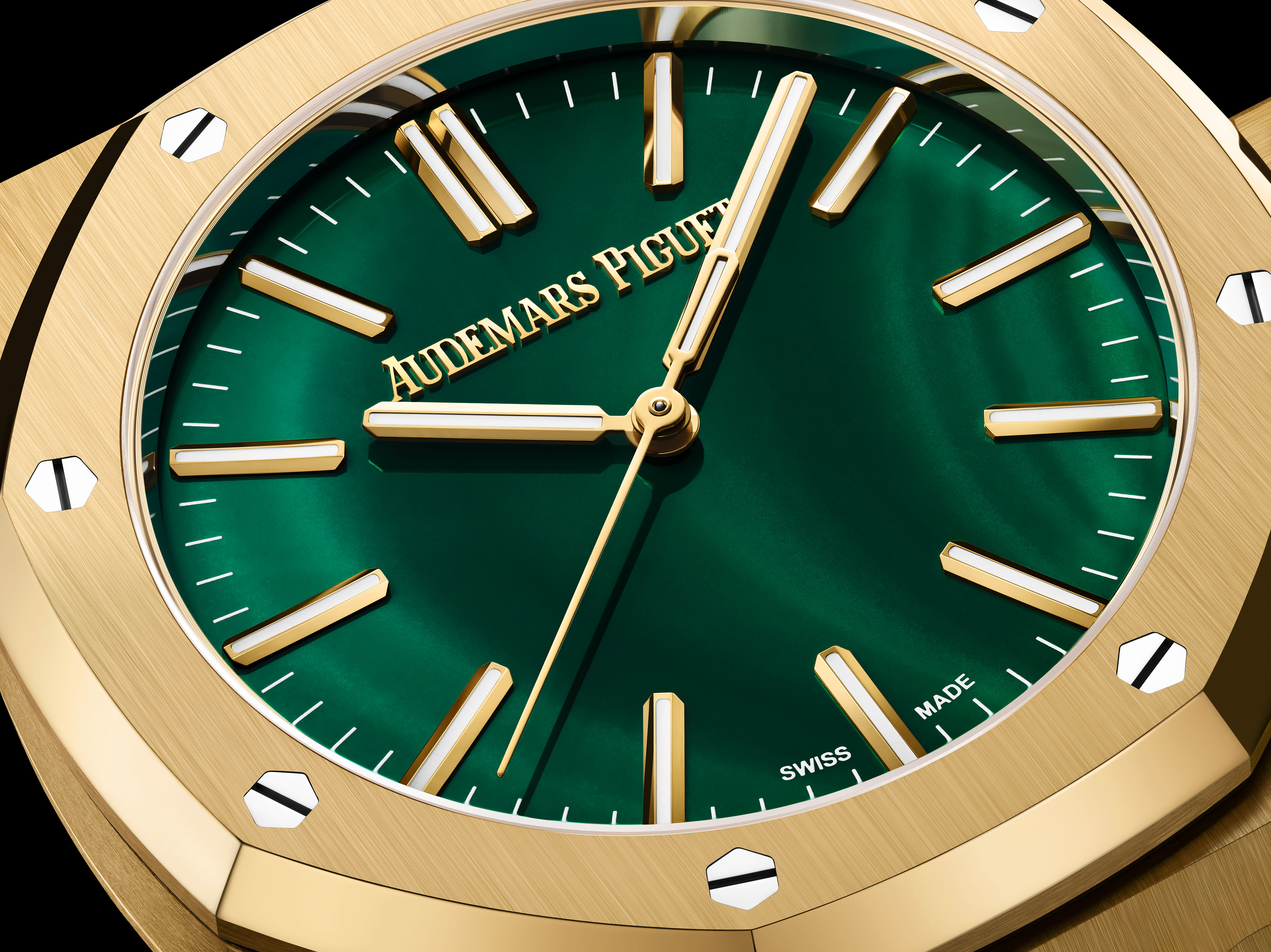 RO15513BAOO1320BA01closeupGP24DIGITAL Watches World Royal Oak Automático Malaquita