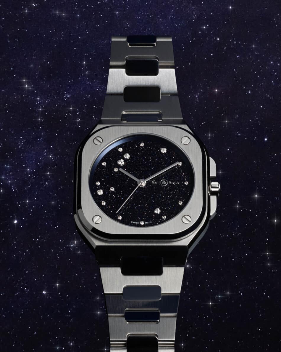 Detalle del dial con constelación Aquila formada por diamantes en reloj Bell  Ros