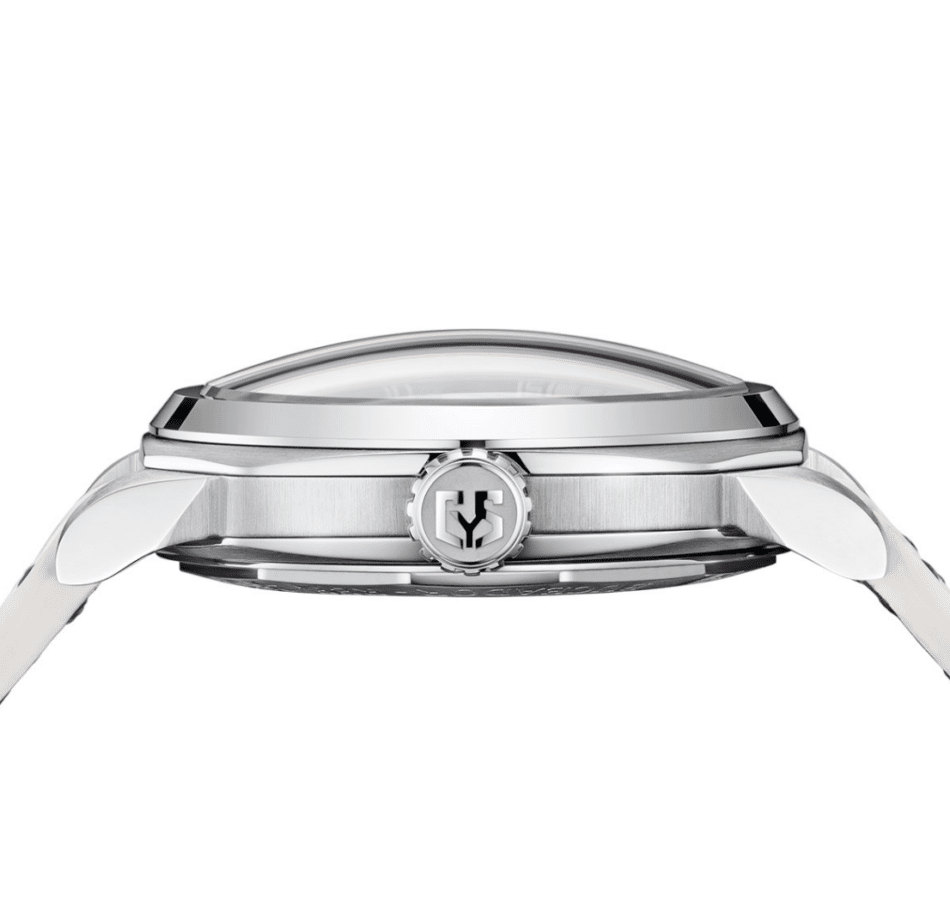 CUERVO Y SOBRINOS BUCEADOR CARIBE CARÁTULA BLANCA Francisco Pipin Ferrerasperfil Watches World Side view of a stainless steel wristwatch showing the crown and case edge metal band visible on left and right