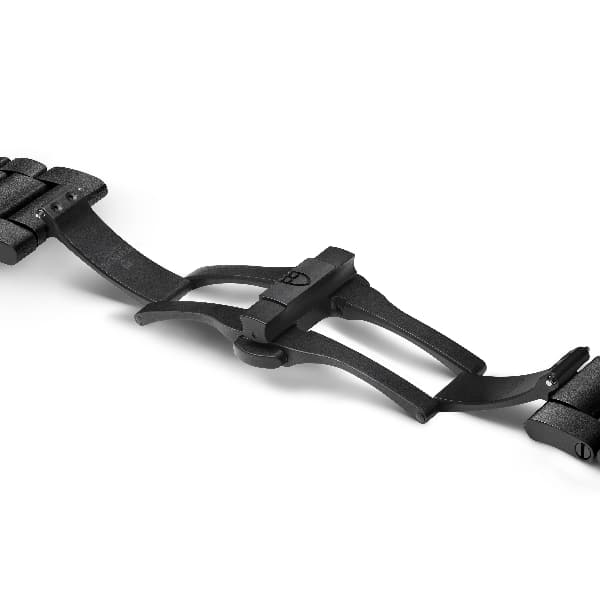 Ceramica 01 Watches World TUDOR desarrolló un brazalete completamente cerámico de tres eslabones a juego