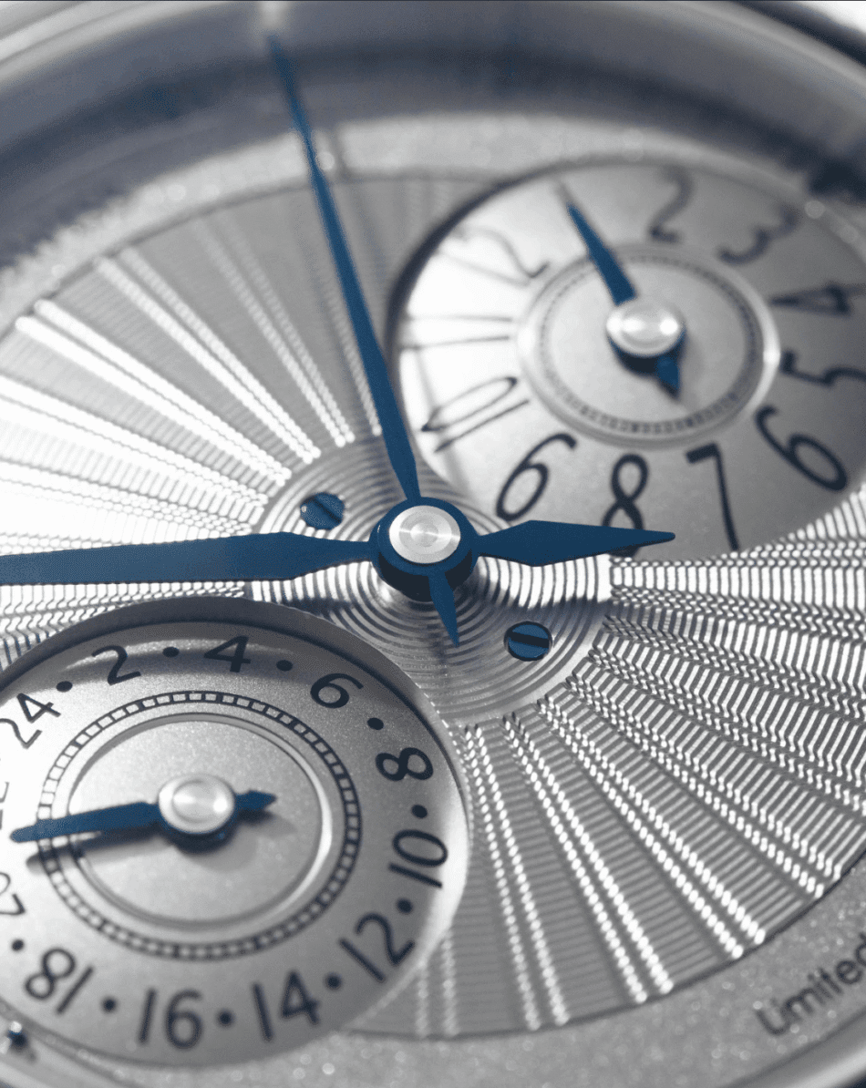 Chronoswiss PULSE GMT Silver GuillocheDETALLE CARÁTULA Watches World