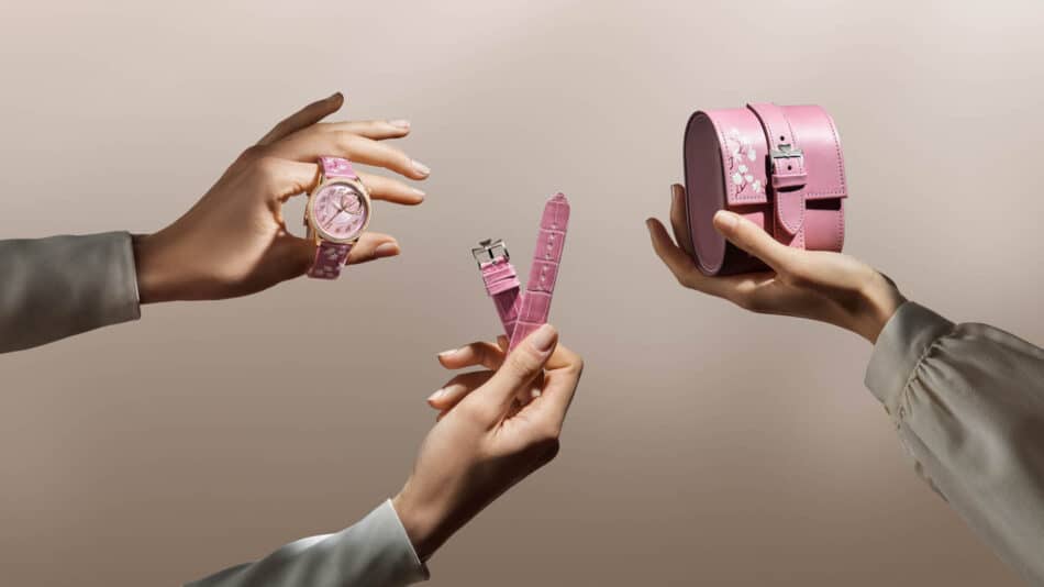 Un reloj inspirado en la primavera Égérie Moon Phase Spring Blossom Watches World Set completo con correas intercambiables en aligátor y grosgrain rosa