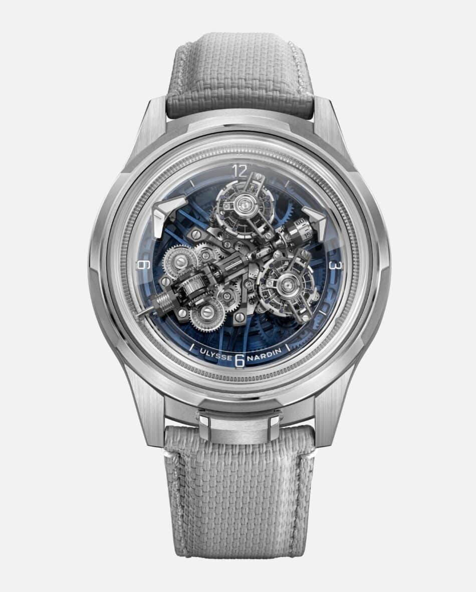 Ulysse Nardin Super Freak 5 Watches World Ulysse Nardin Super Freak primer doble tourbillon automático del mundo nuevo sistema de cardán