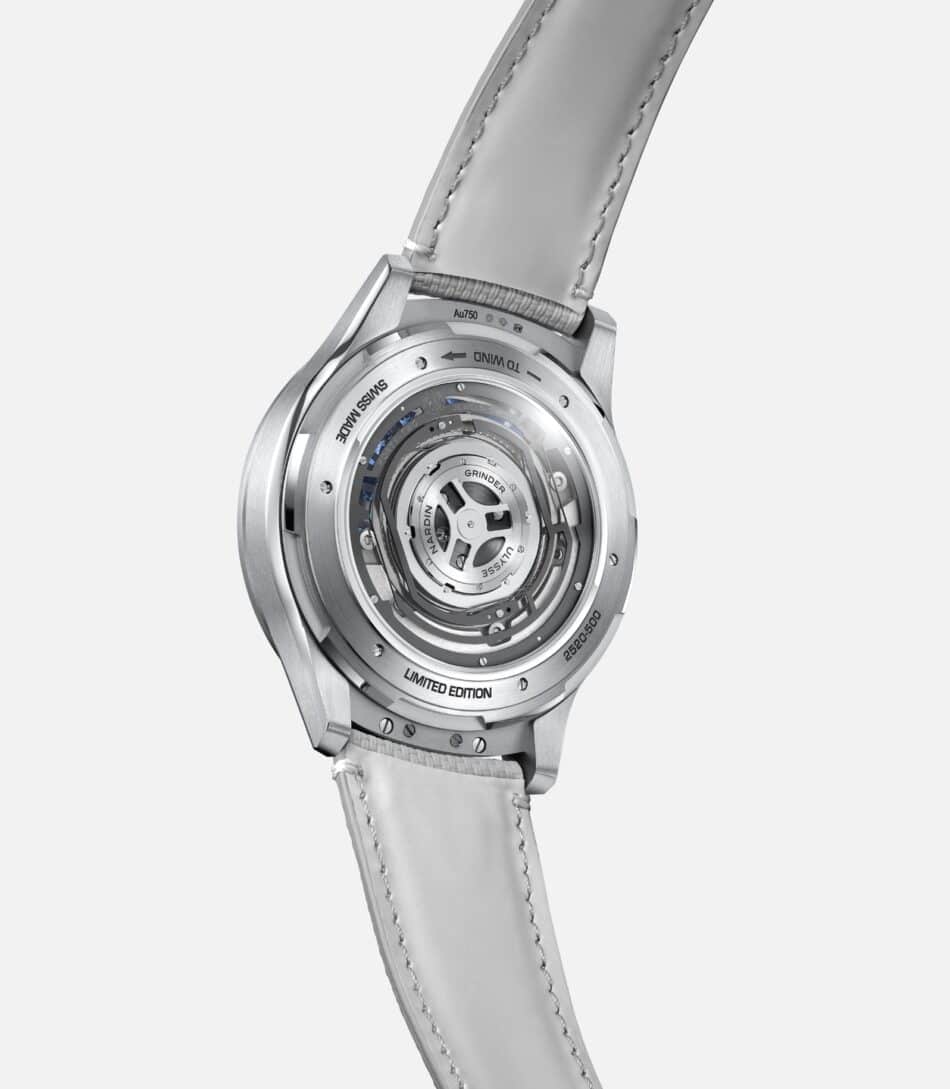 Ulysse Nardin Super Freak 7 Watches World Ulysse Nardin Super FreakUlysse Nardin Super Freak primer doble tourbillon automático del mundo nuevo sistema de cardán