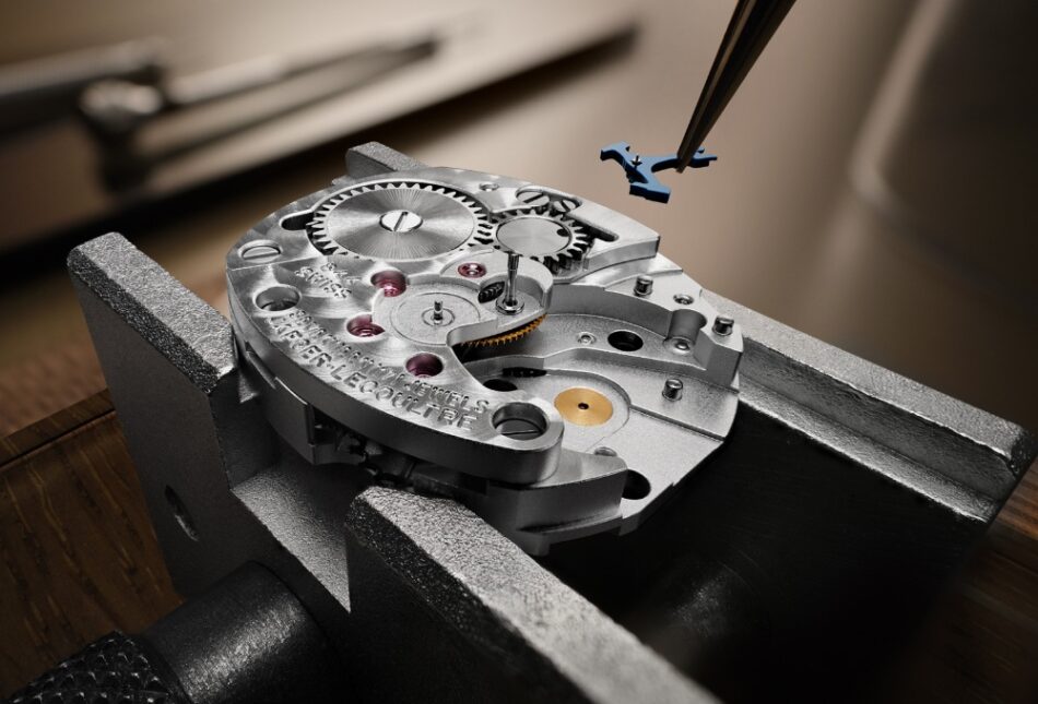 Calibre844 Watches World Calibre 844 se ha rediseñado con 16 modificaciones