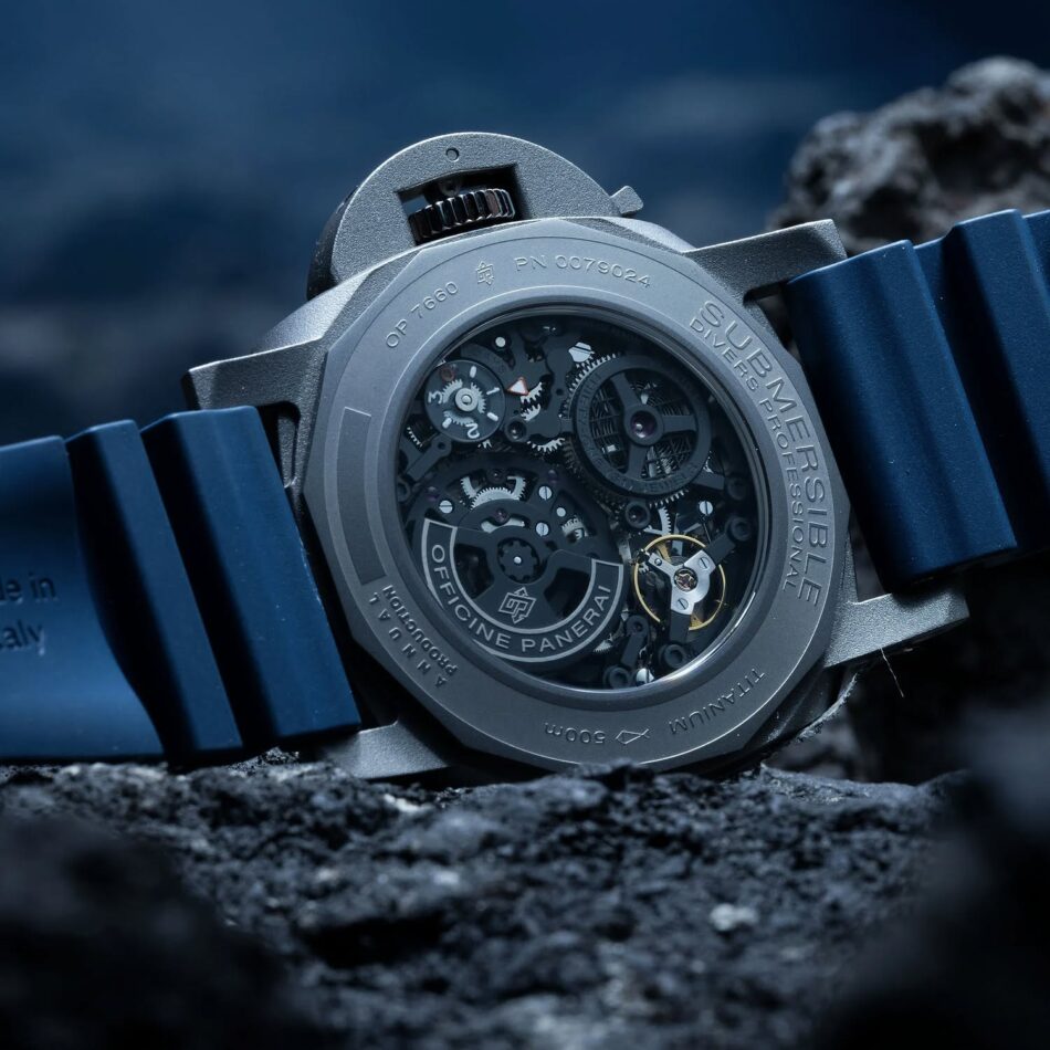 PaneraiSubmersibleGMTPAM014957 Watches World Panerai Submersible GMT PAM01495