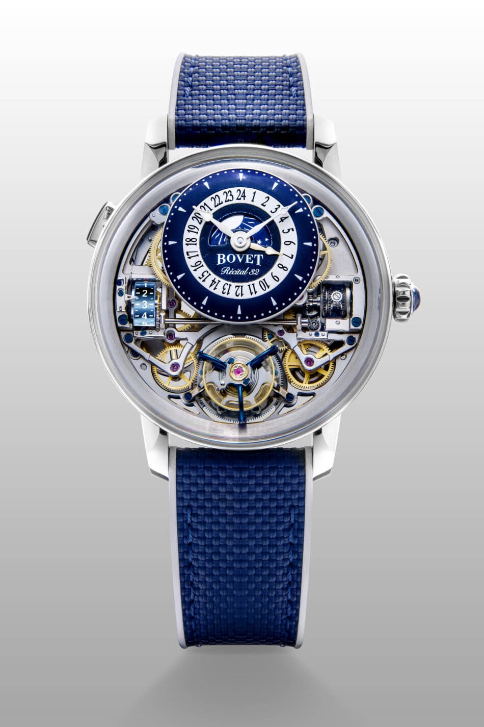 BOVET RÉCITAL 32LIFESTYLE PHOTO Watches World BOVET RÉCITAL 32