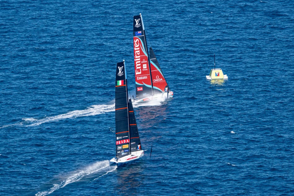 Panerai Luminor Luna Rossa 38ª Americas Cup Watches World Panerai Luminor Luna Rossa 38ª Americas Cup